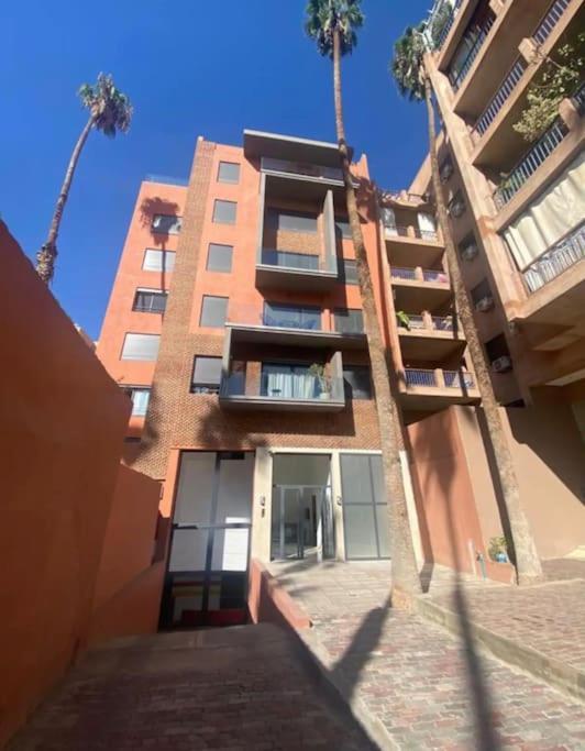 Apartamento Downtown Loft: Rooftop Pool & Gym *