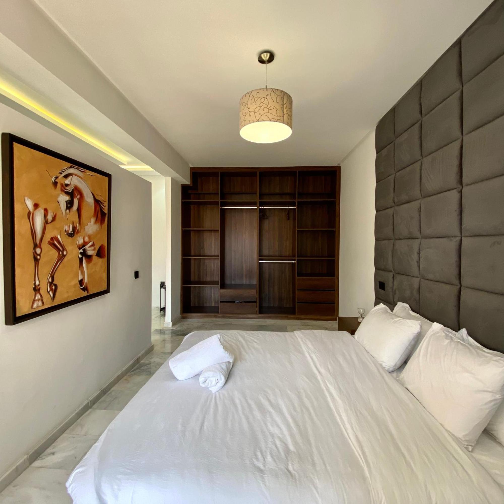 Downtown Loft: Rooftop Pool & Gym * Marrakesh